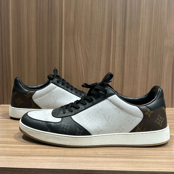 Men’s Louis Vuitton Sneakers Fits US Size 11.5 - Picture 1 of 7